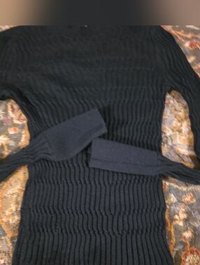 Club Monaco Black Textured Rib Crewneck Sweater